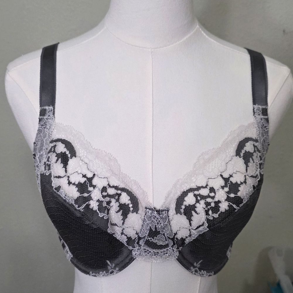 Wacoal Lace Affair Full Figure Underwire Bra - Charcoal gray Size 32DDD